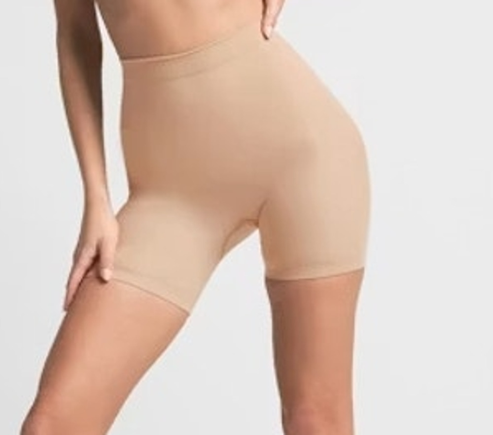 Nwt SKIMS Everyday Sculpt Mid Thigh Shorts Size M Clay SH-SHO-2152